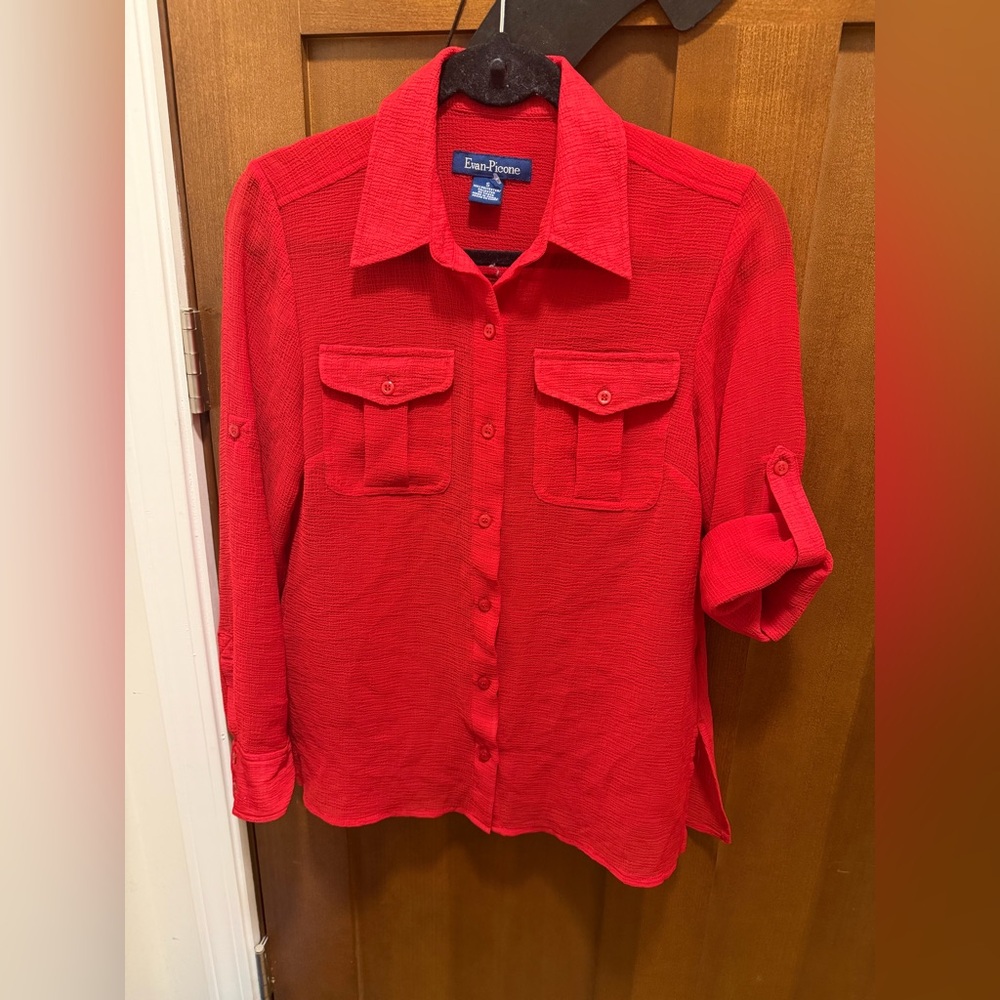 Evan-Picone Semi-Sheer Textured Red Blouse with Collar and adjustable sleeves